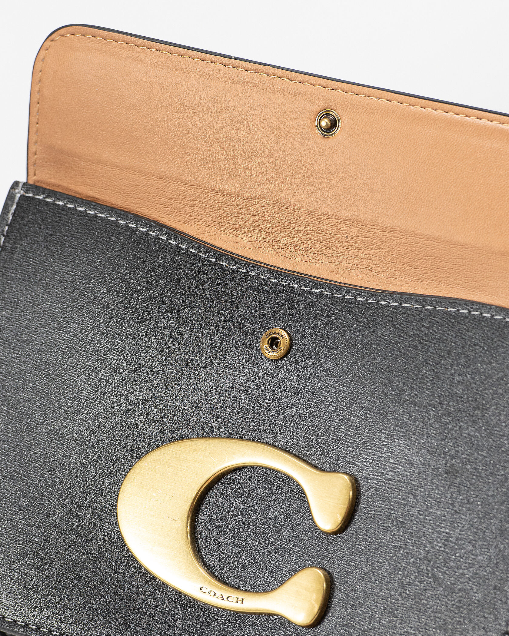 Coach Idol Bag Black/Gold - 12