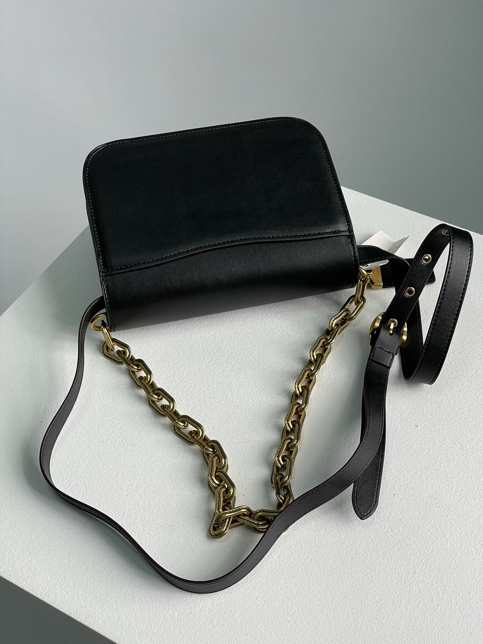 Coach Idol Bag Black/Gold - 11