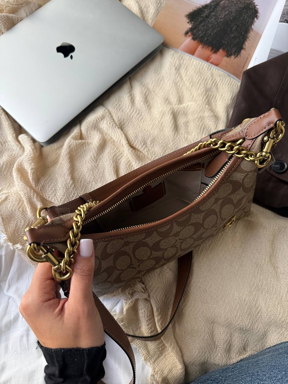 Coach Juliet Shoulder Bag Signature Canvas Beige - 14