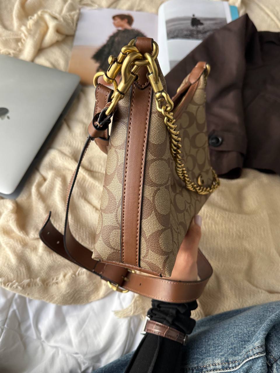 Coach Juliet Shoulder Bag Signature Canvas Beige - 8