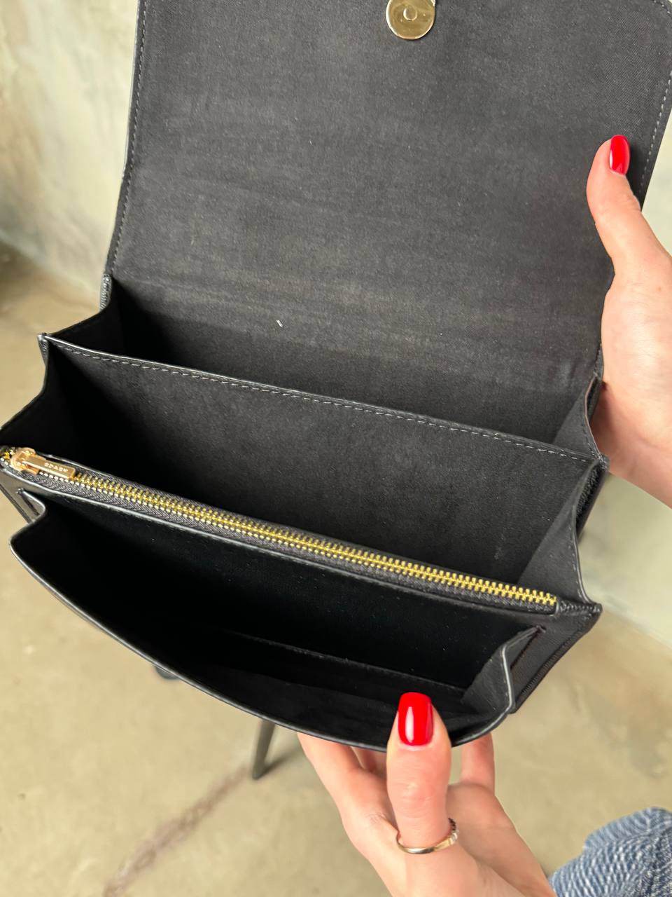 Coach Klare Crossbody Black/Gold - 4