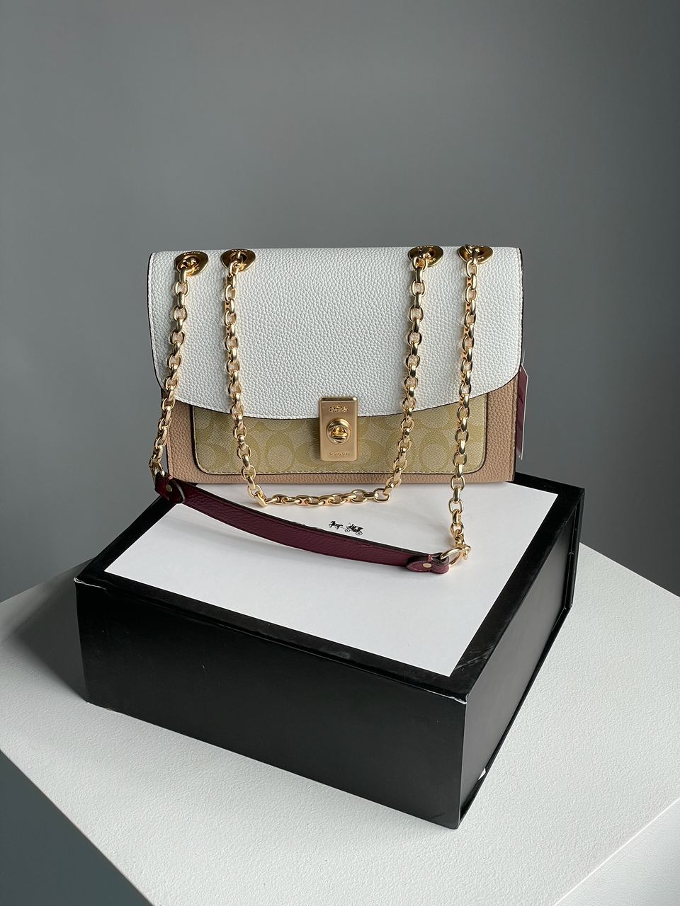 Coach Lane Shoulder Bag In Colorblock Signature Canvas - 4