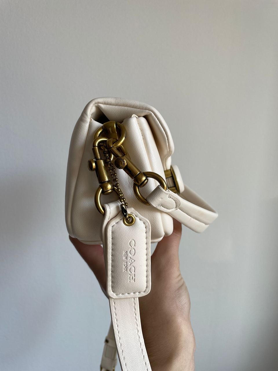 Coach Leather Covered C Closure Puffy Tabby Shoulder Bag Cream - 18