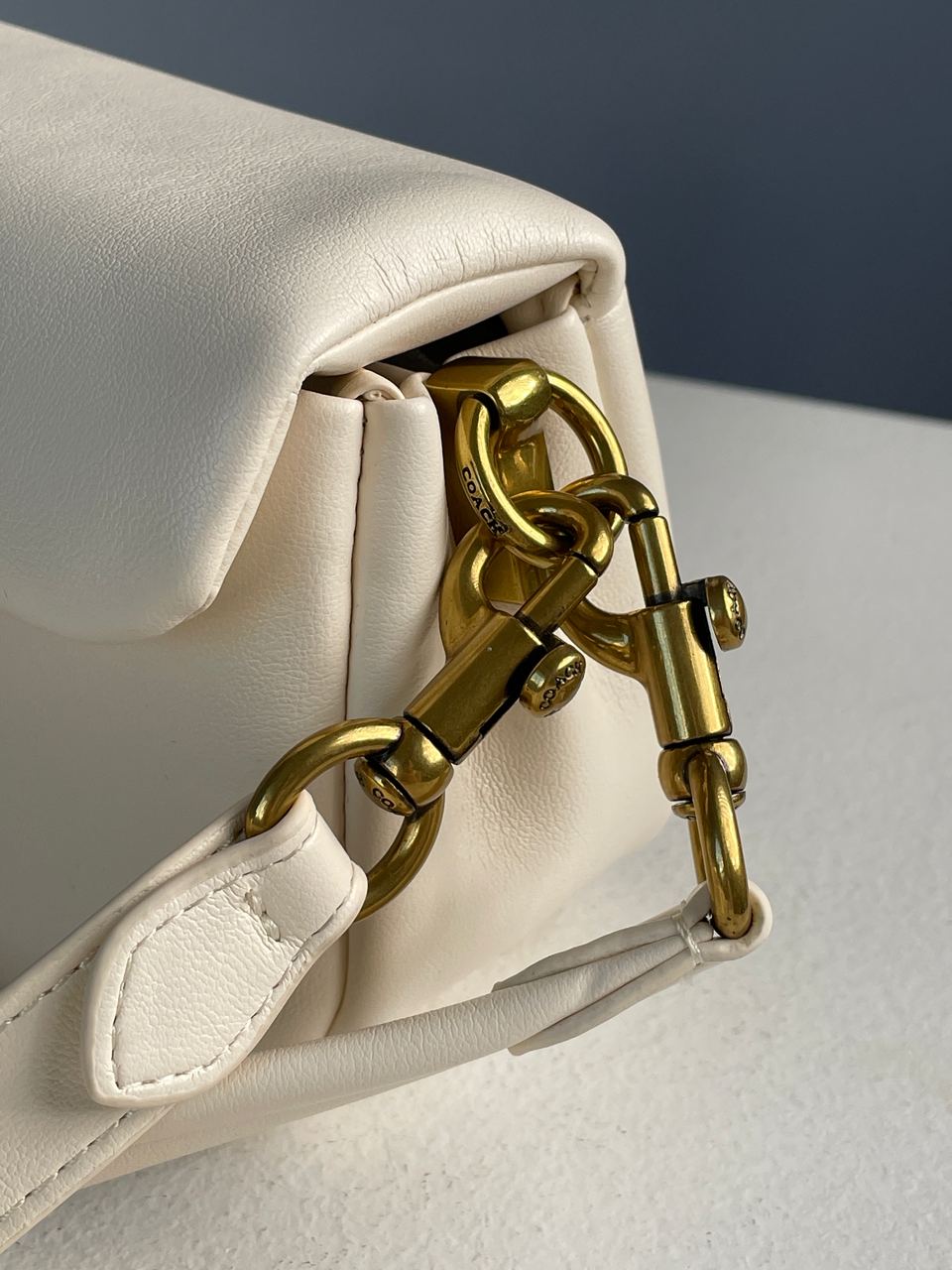 Coach Leather Covered C Closure Puffy Tabby Shoulder Bag Cream - 20