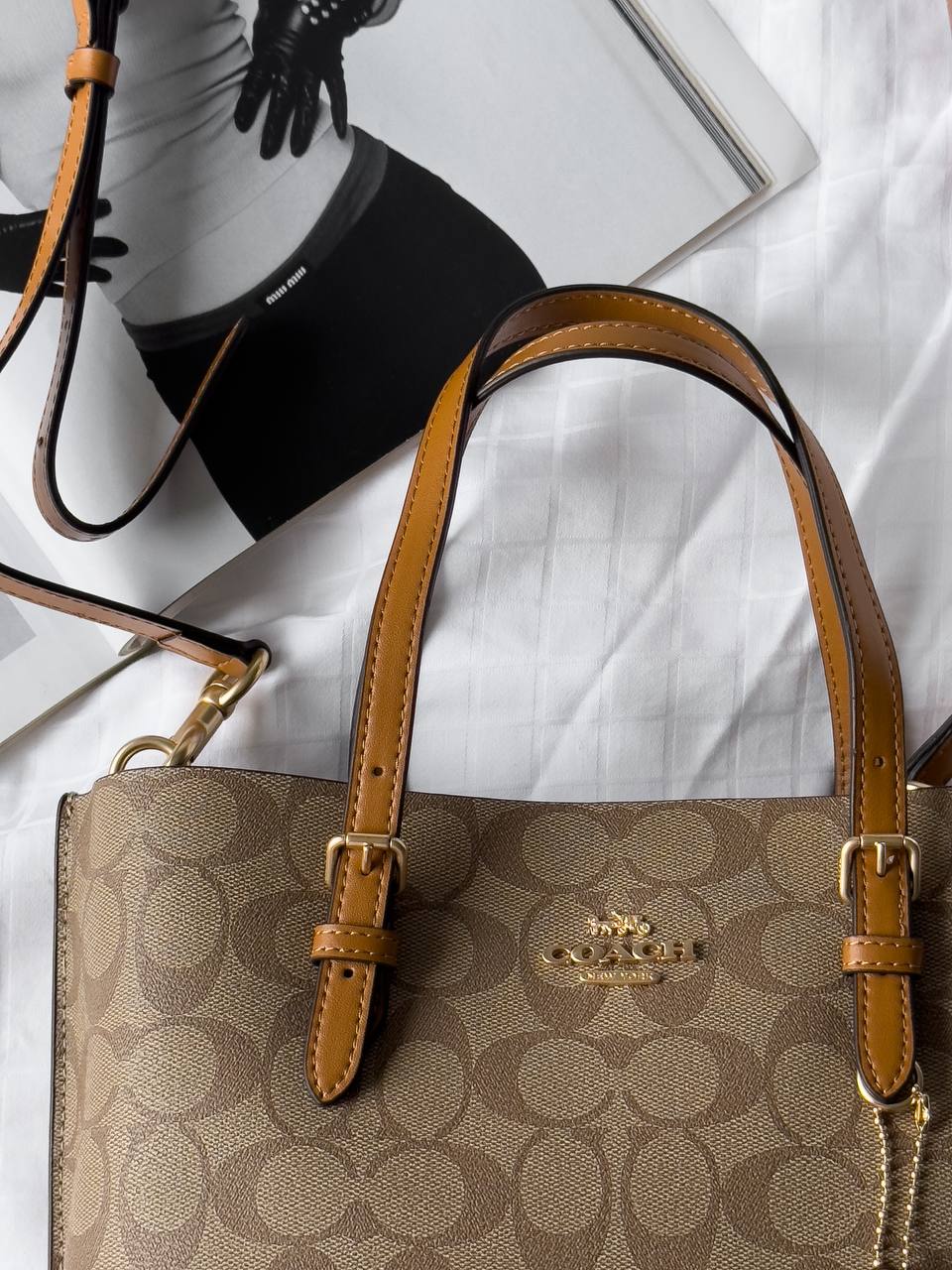 Coach Mini Lily Carryall in Signature Canvas - 10