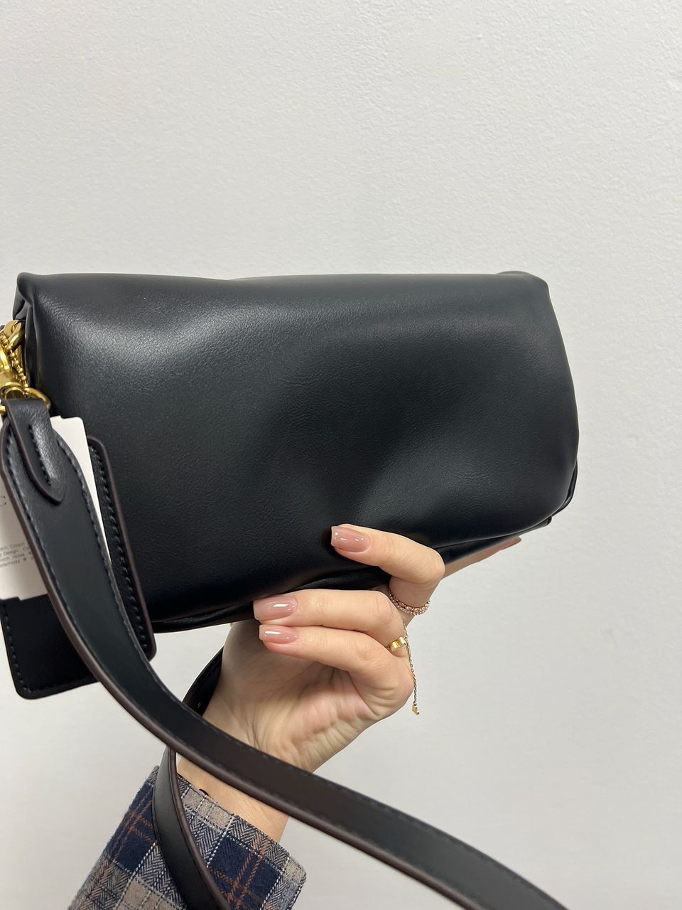 Coach Pillow Tabby 26 Leather Shoulder Bag Black - 11