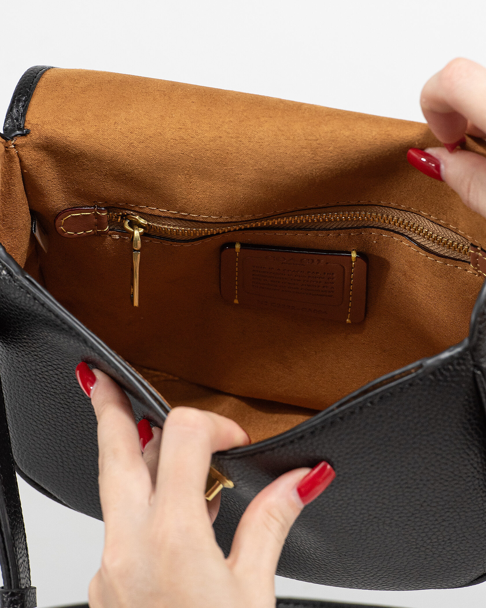 Coach Polished Pebble Willow Saddle Bag Black - 9