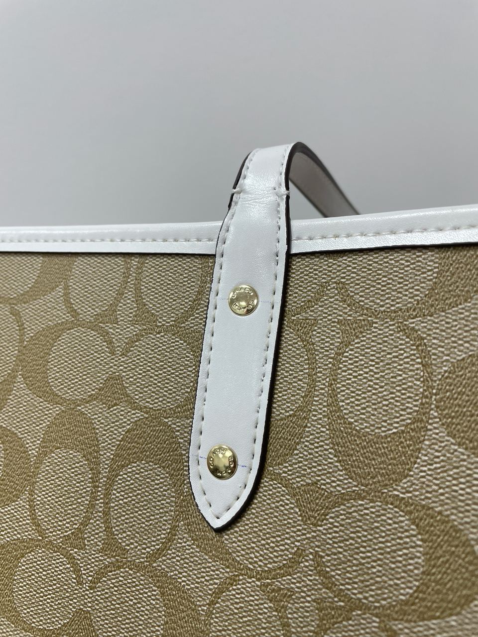 Coach Reversible Signature City Tote Chalk/Light Khaki - 12