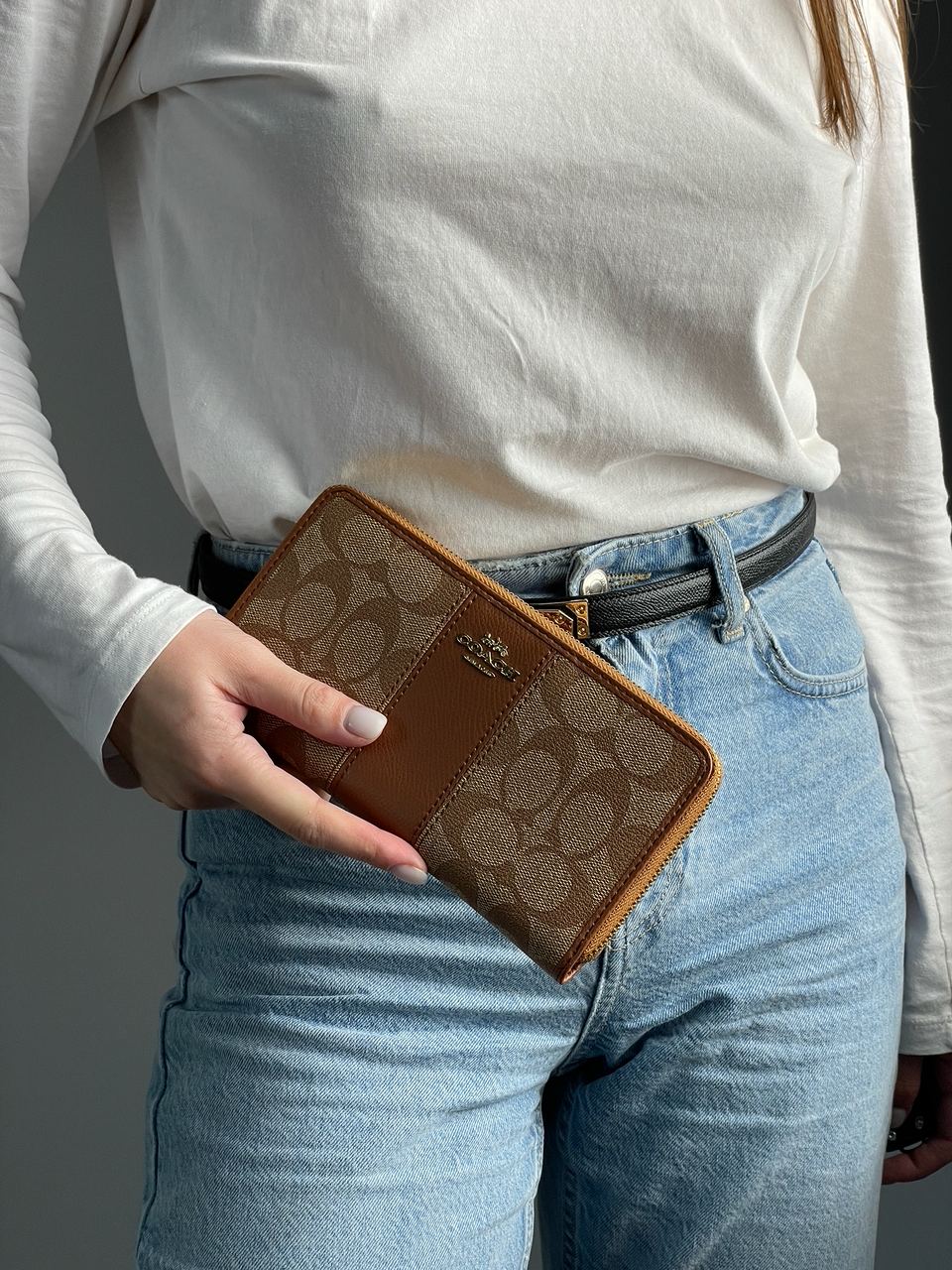 Coach Round Fastener Long Wallet Signature Ginger - 5