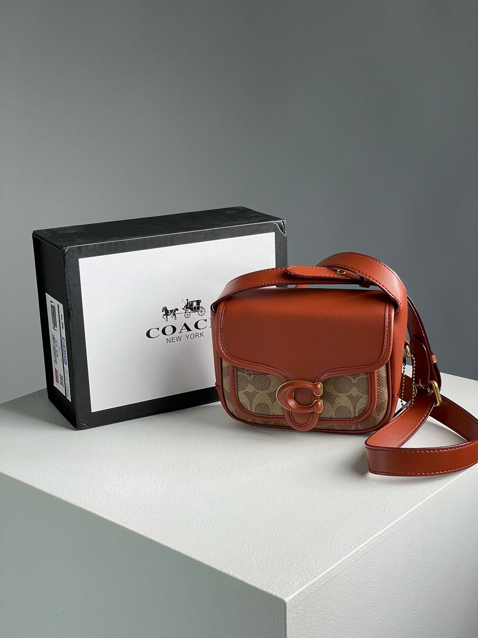 Coach Tabby Messenger In Signature Canvas - 3