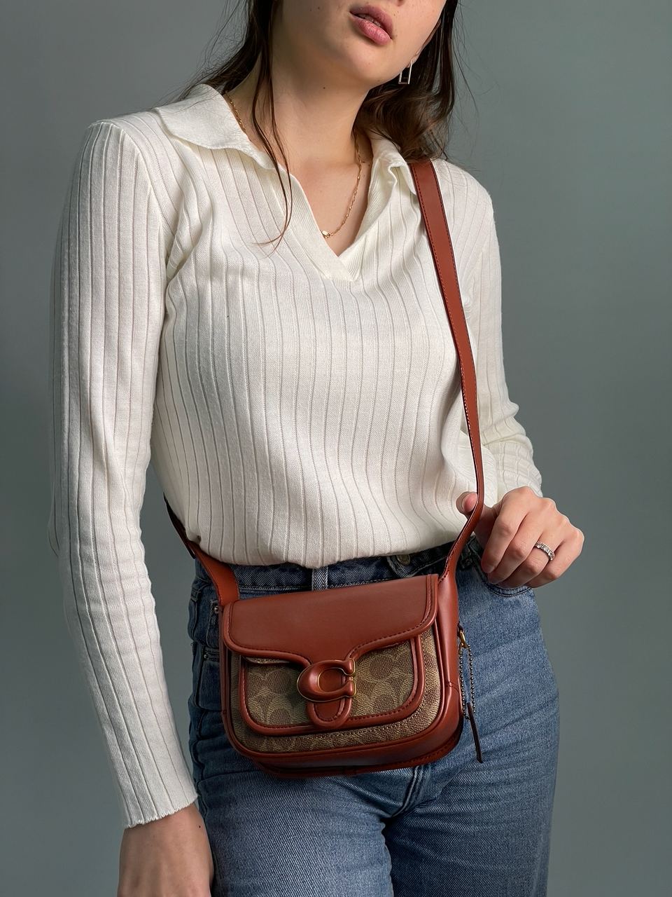 Coach Tabby Messenger In Signature Canvas - 5