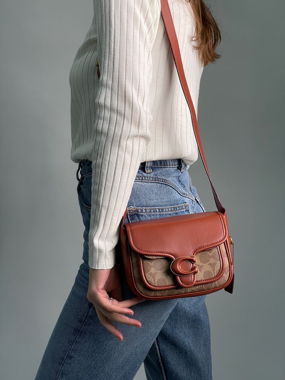 Coach Tabby Messenger In Signature Canvas - 6