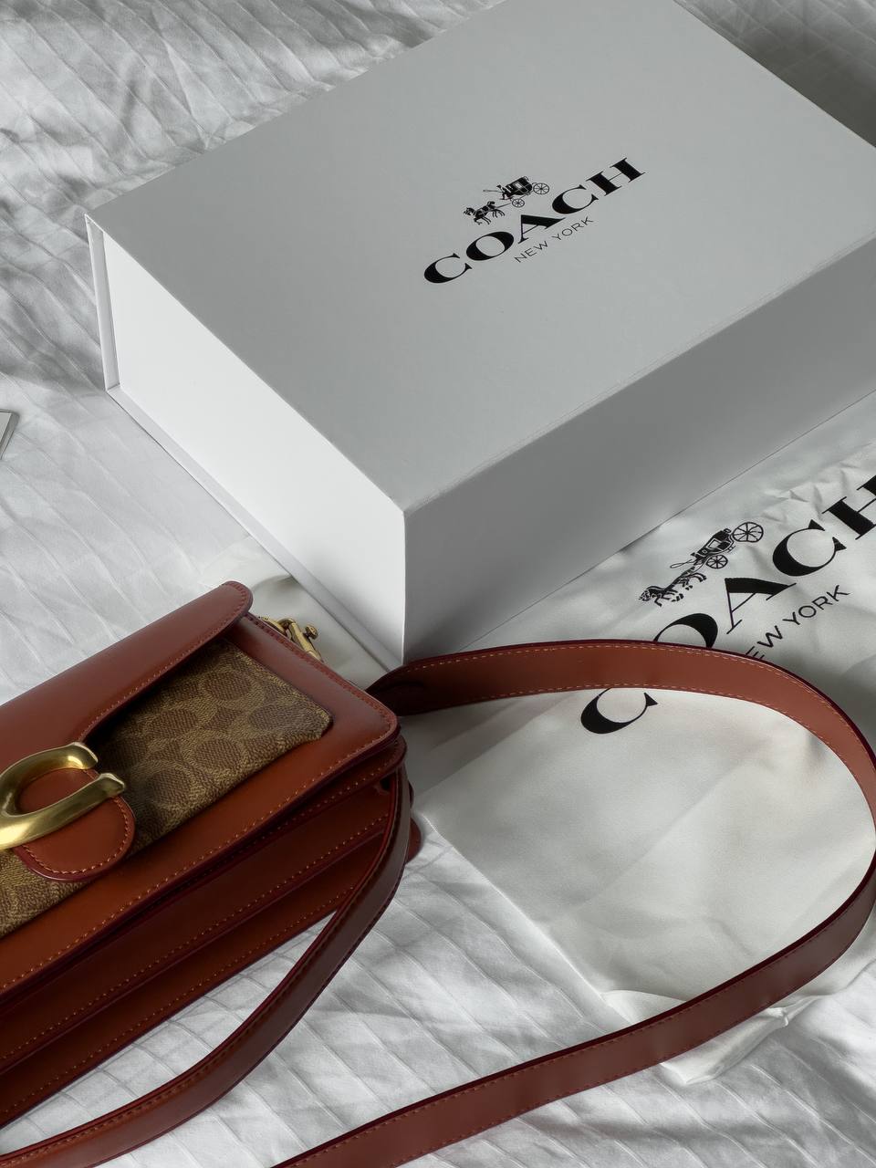 Coach Tabby Red/Beige Shoulder Bag In Signature Canvas - 13