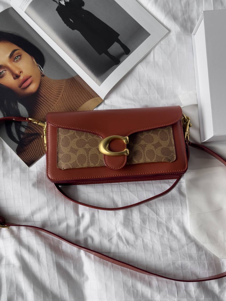 Coach Tabby Red/Beige Shoulder Bag In Signature Canvas - 3