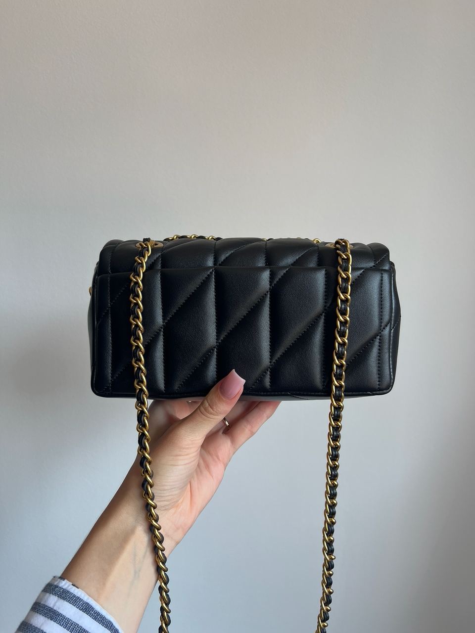 Coach Tabby Shoulder Bag 20 With Quilting Black/Gold - 3