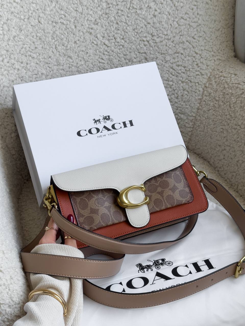 Coach Tabby Shoulder Bag 26 With Signature Canvas - 4