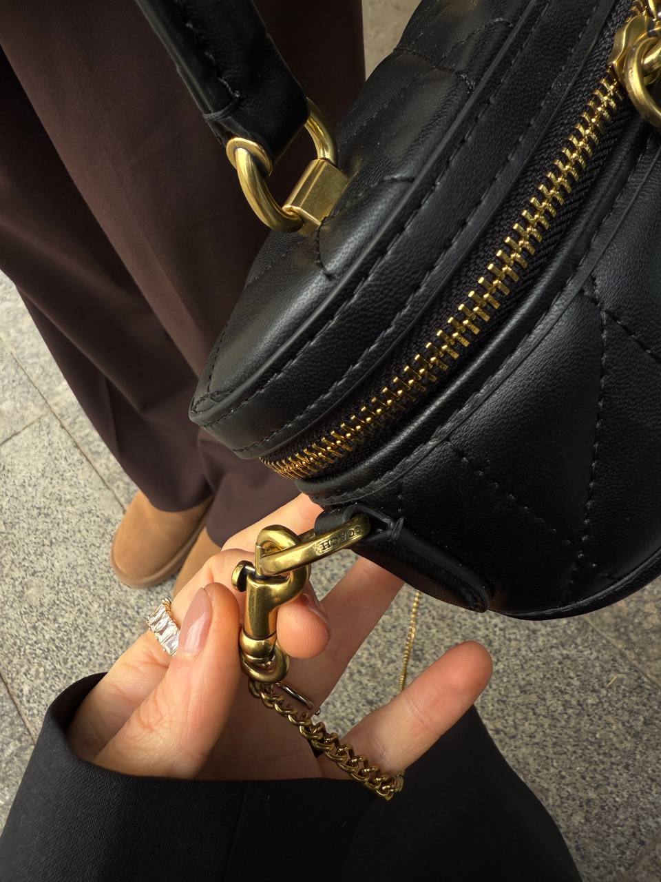 Coach Tank Circle/Oval Bag In Quilted Leather With Chain - 5