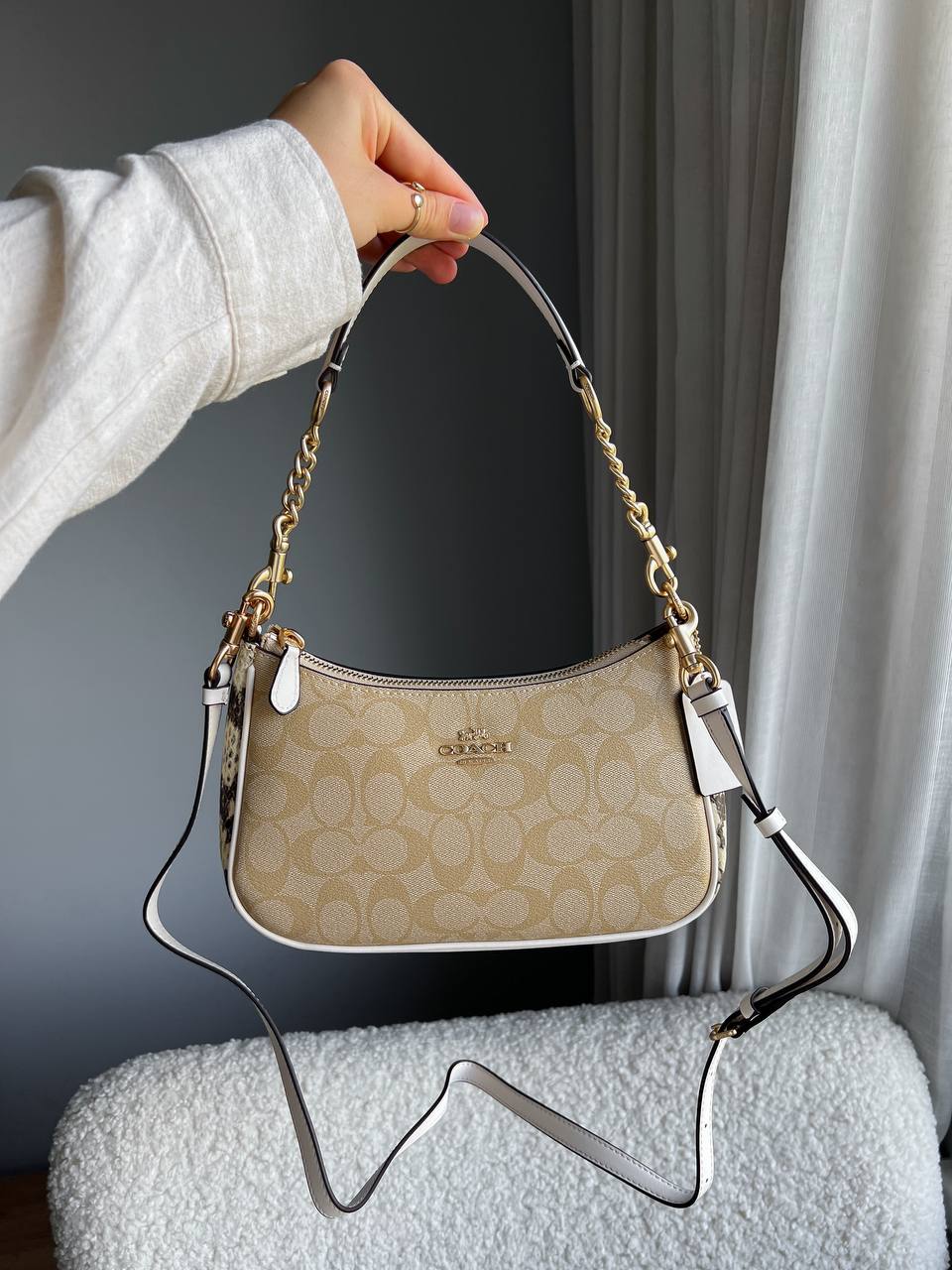 Coach Teri Caramel Shoulder Bag In Signature Canvas - 2