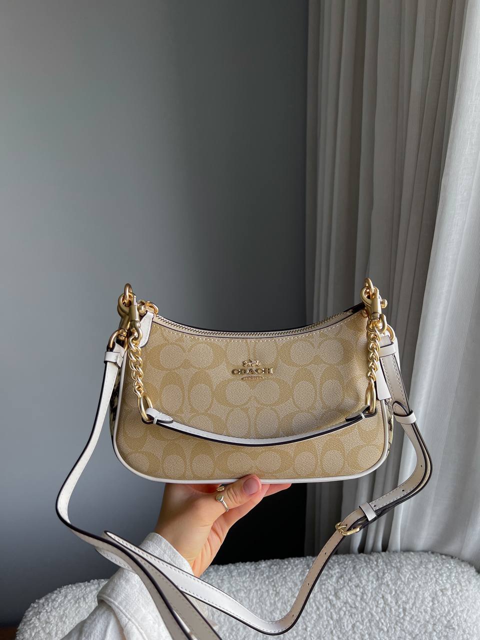 Coach Teri Caramel Shoulder Bag In Signature Canvas - 3