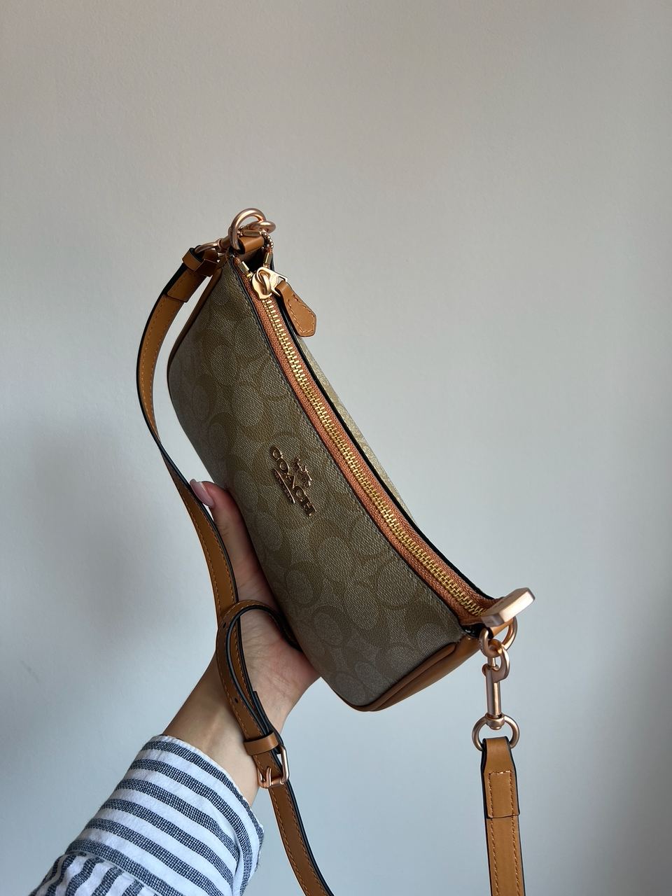 Coach Teri Caramel Shoulder Bag In Signature Canvas - 8