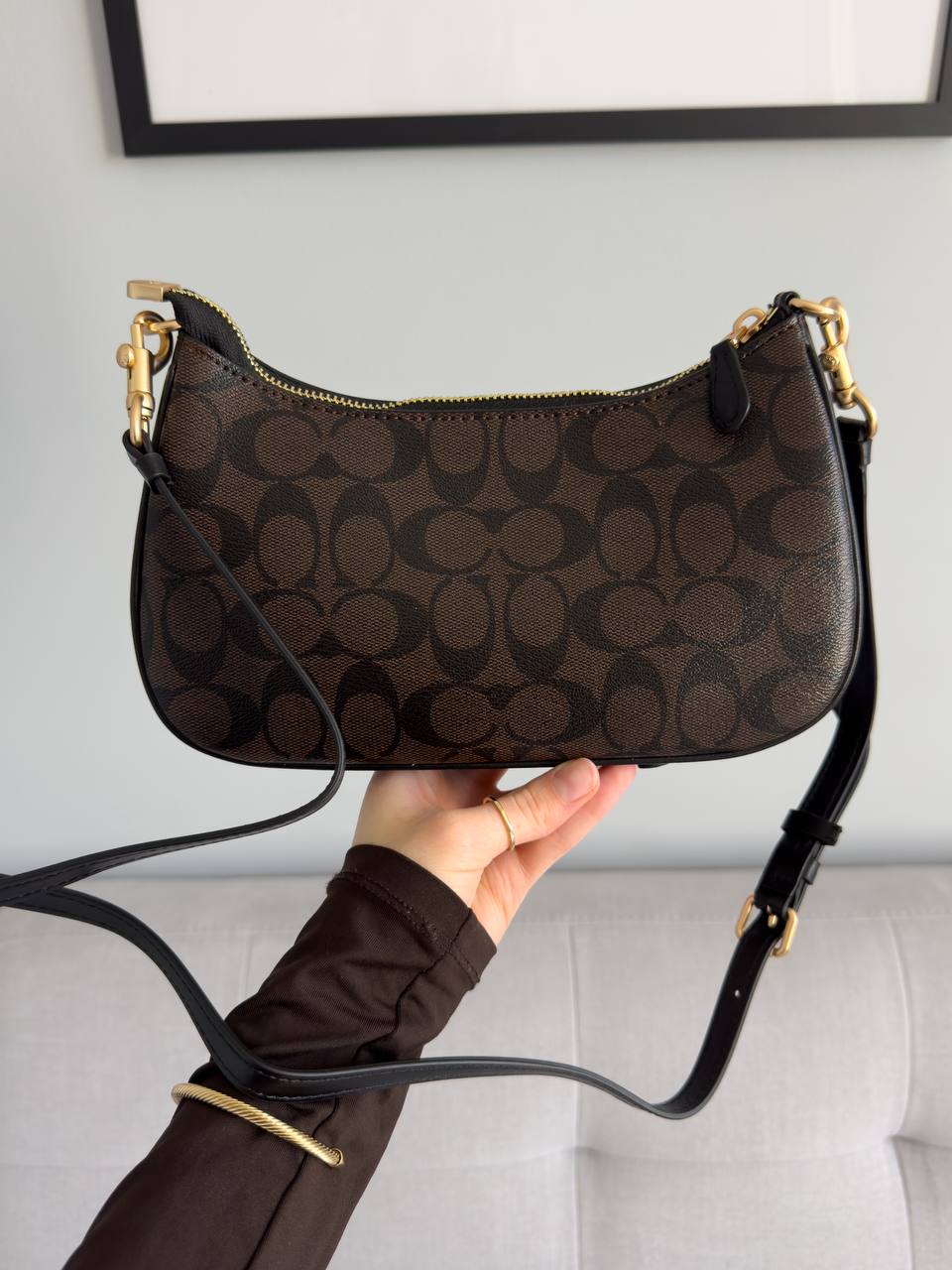 Coach Teri Shoulder Bag In Signature Canvas - 7