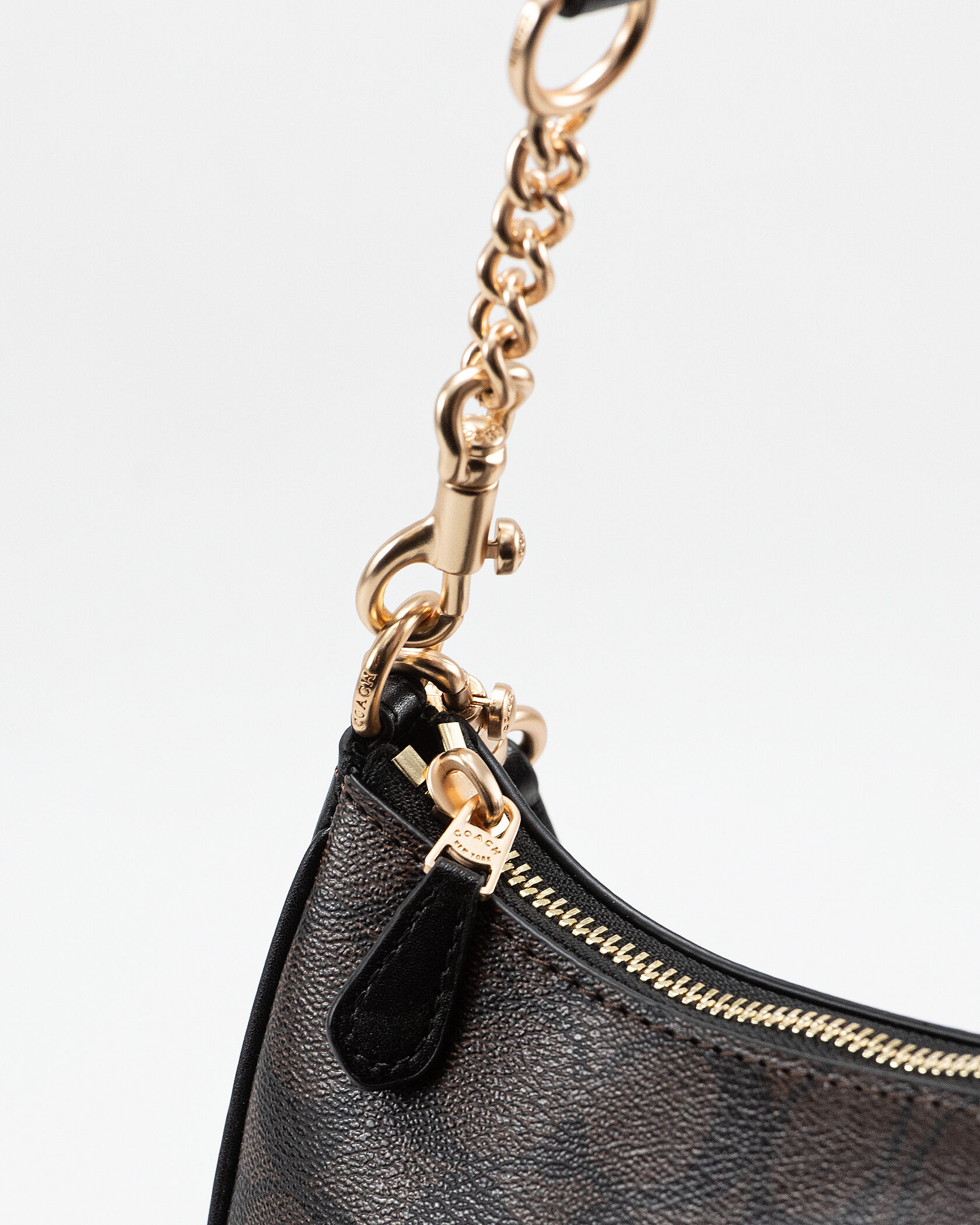 Coach Teri Shoulder Bag In Signature Canvas With Chain Strap - 9
