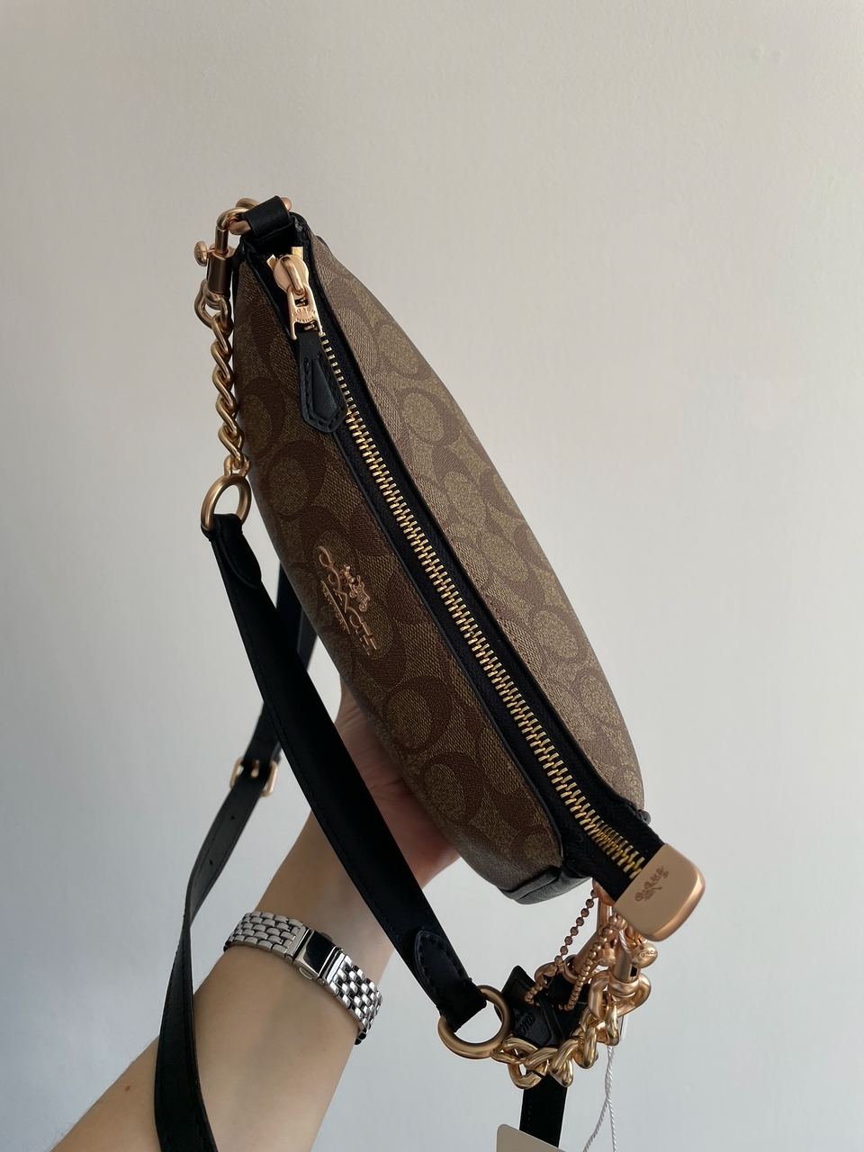 Coach Teri Shoulder Bag In Signature Canvas - 26