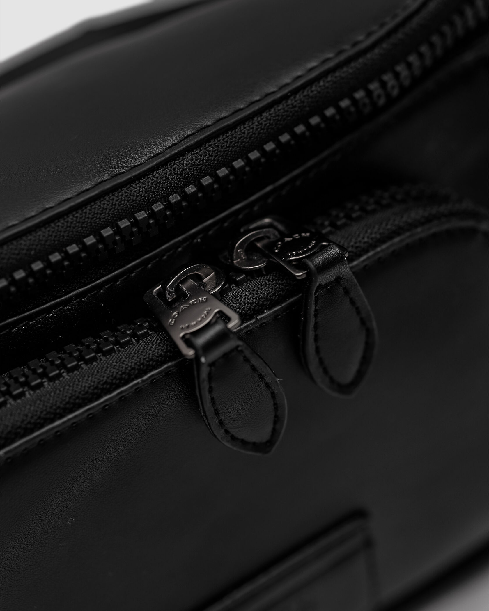 Coach Track Belt Bag Smooth Skin Black - 9