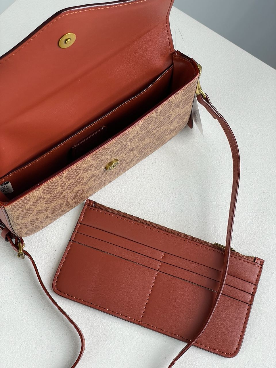 Coach Women's Wyn Cross Body Bag - 25