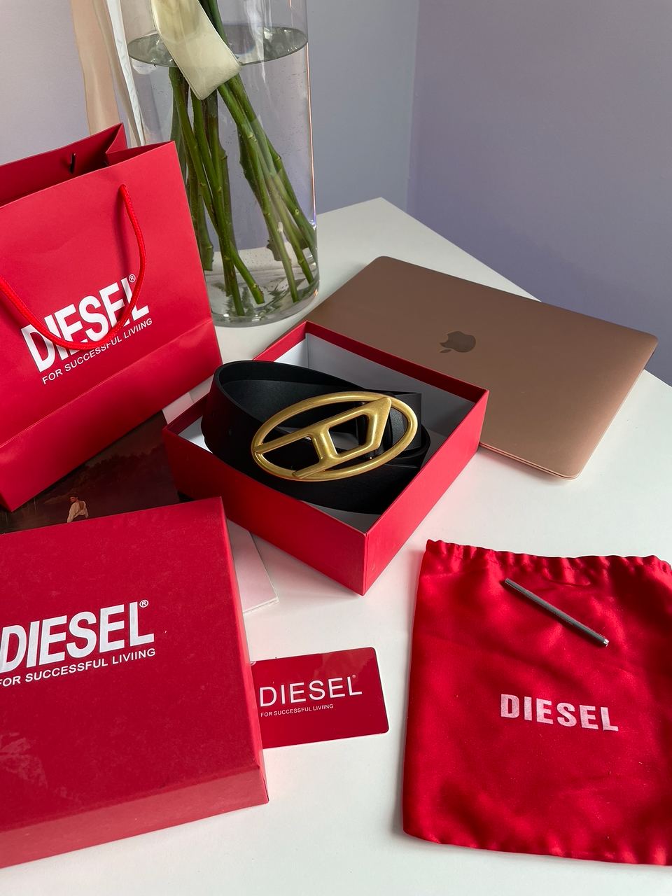 Diesel Slim Glittery Belt With Oval D Buckle Gold - 2