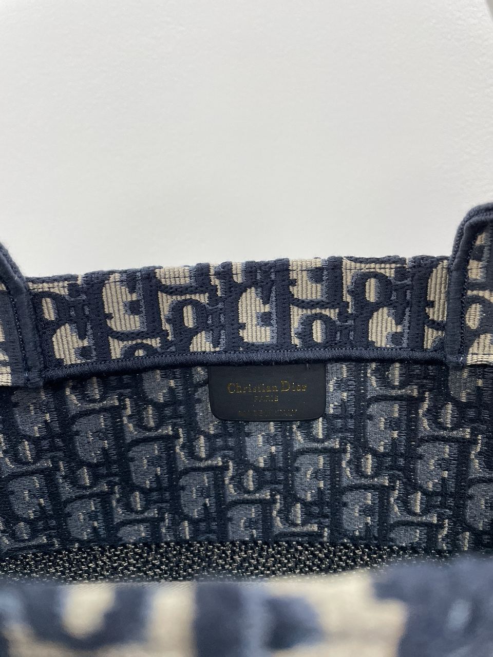 Dior Large Book Tote Ecru and Blue Dior Oblique Embroidery - 15