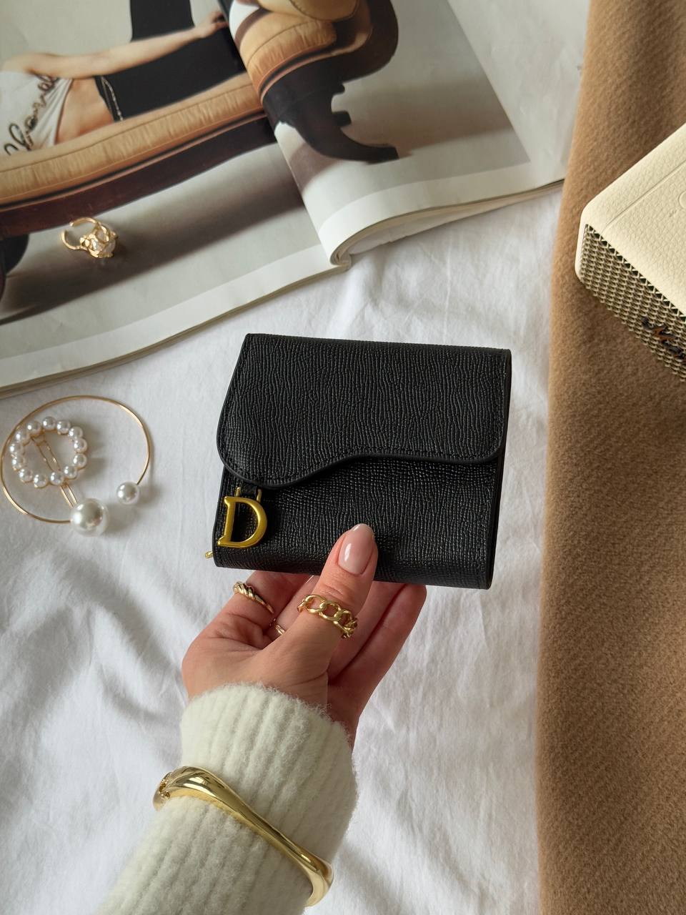 Dior Saddle Bloom card holder in black grained calfskin - 5