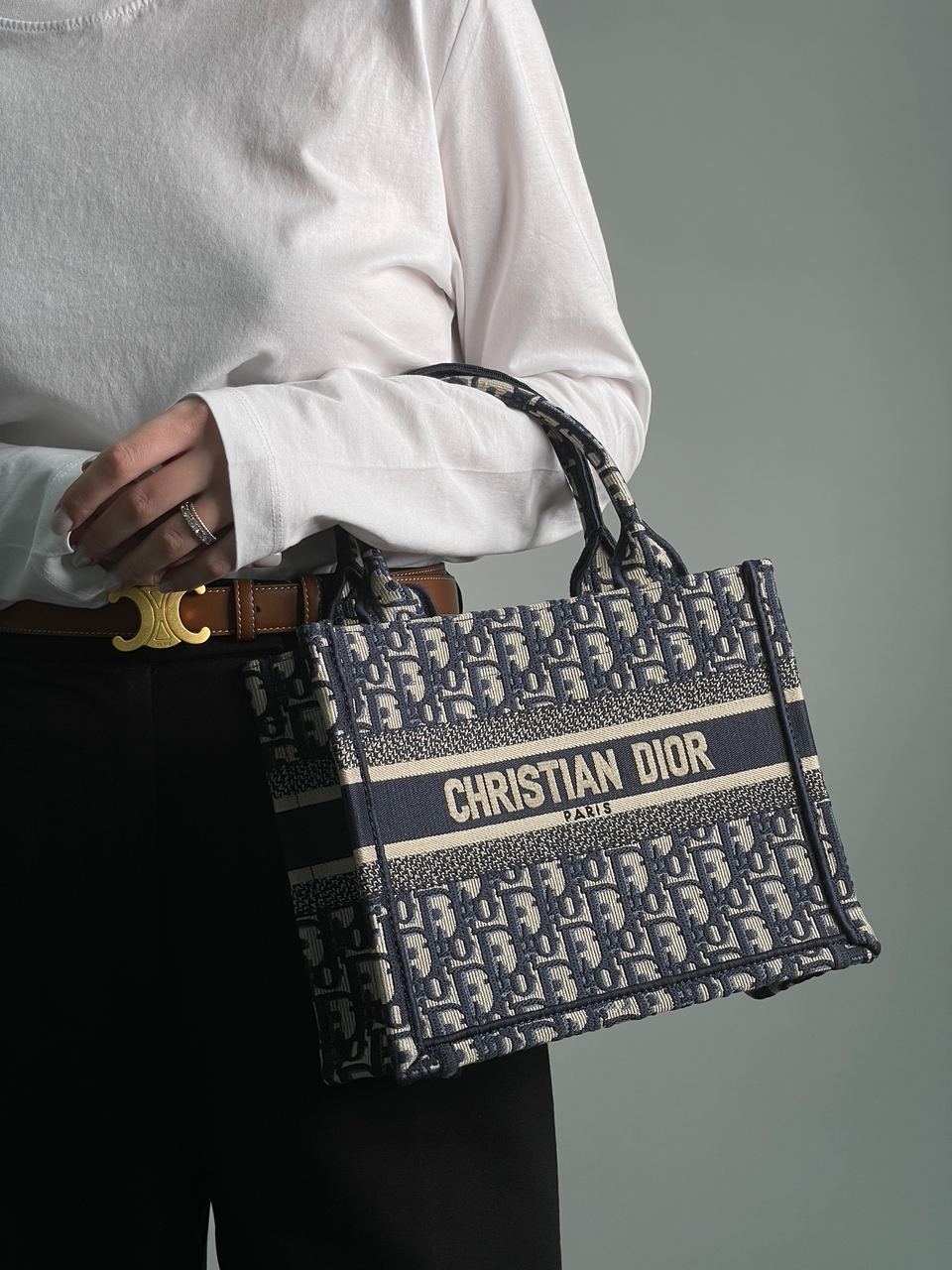 Dior Small Book Tote Ecru and Blue Dior Oblique Embroidery - 3