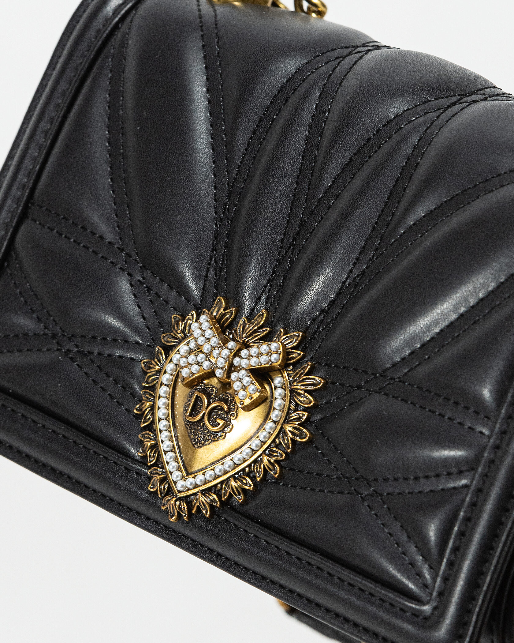 Dolce&amp;Gabbana Medium Devotion Bag in Quilted Nappa Leather Black - 8