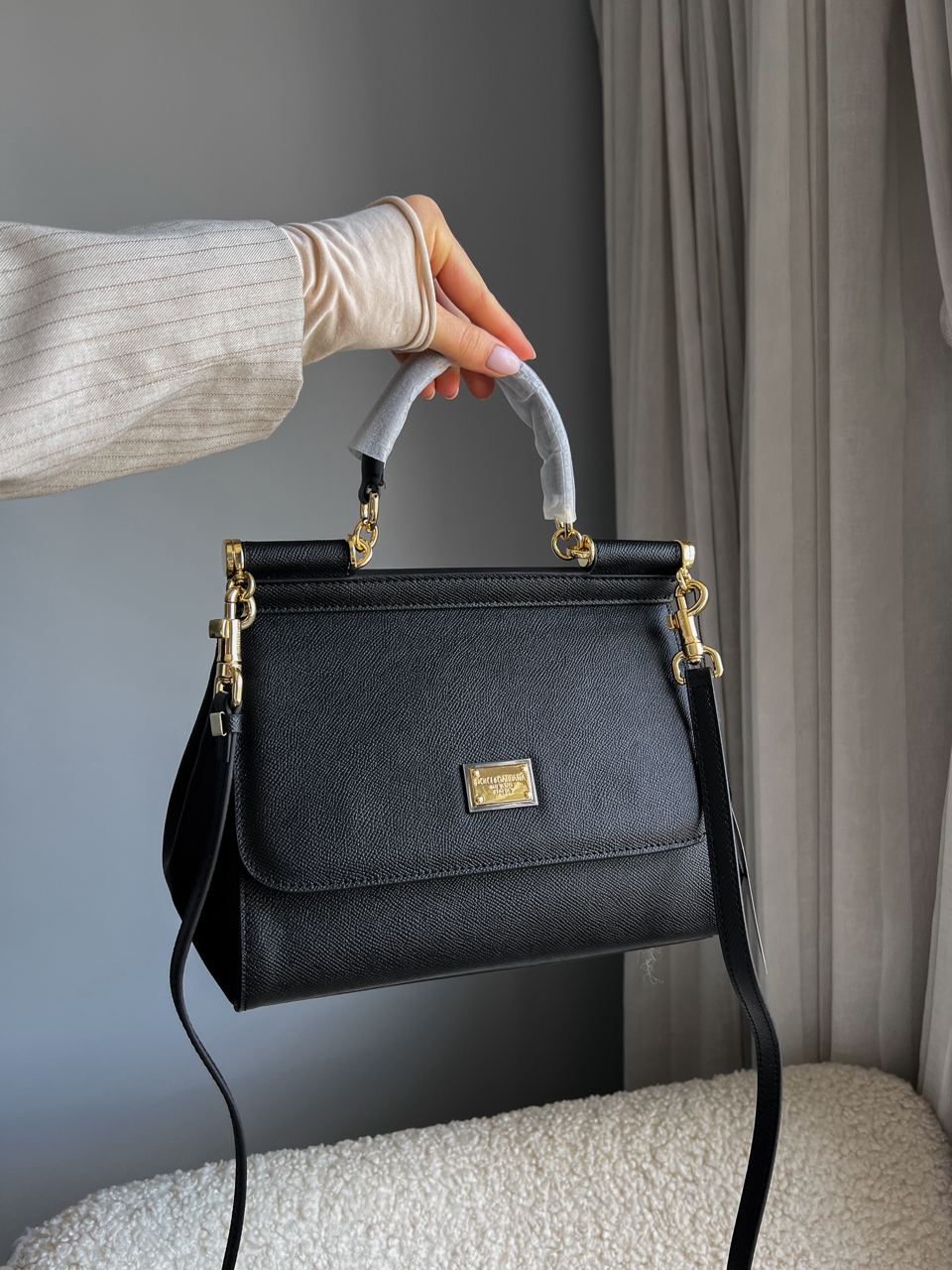 Dolce &amp; Gabbana Sicily Medium Leather Shoulder Bag - Black - 3