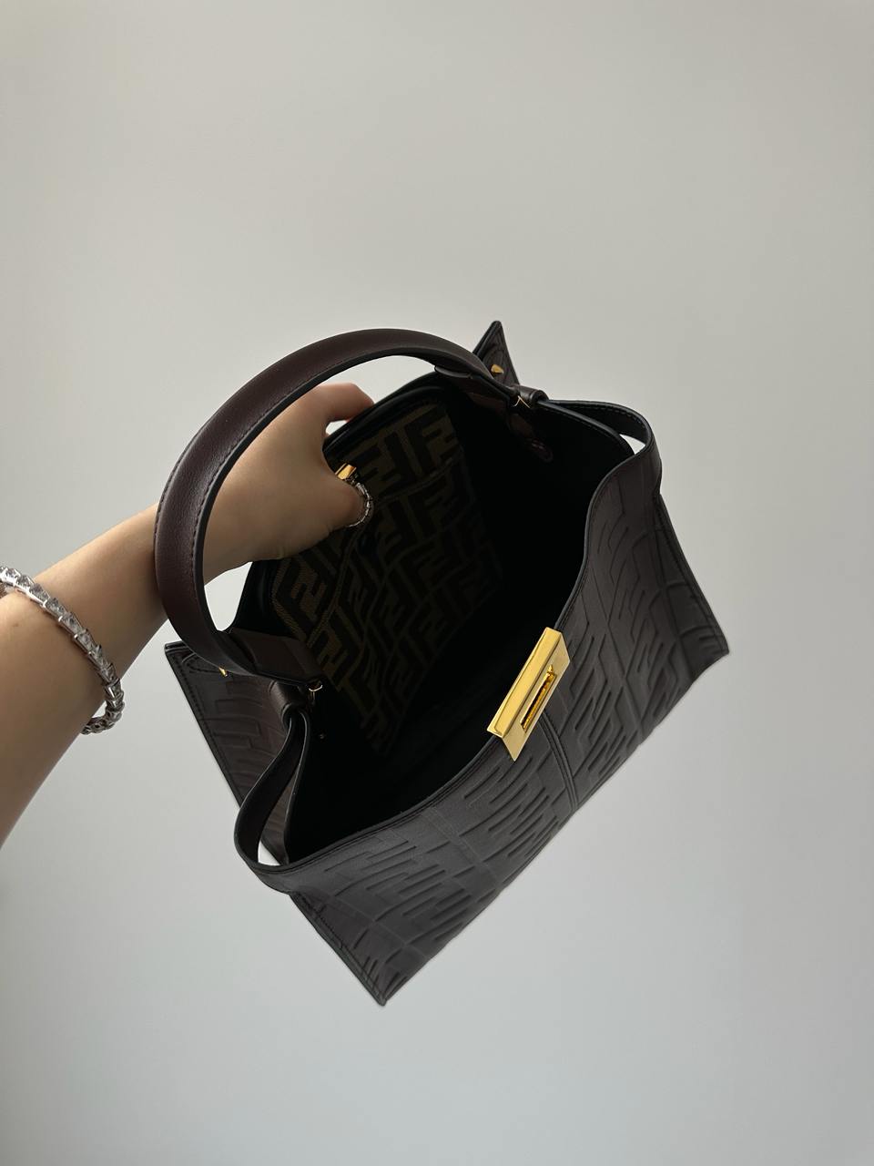 Fendi Brown Leather Large Iconic Essentially Peekaboo Top Handl - 13