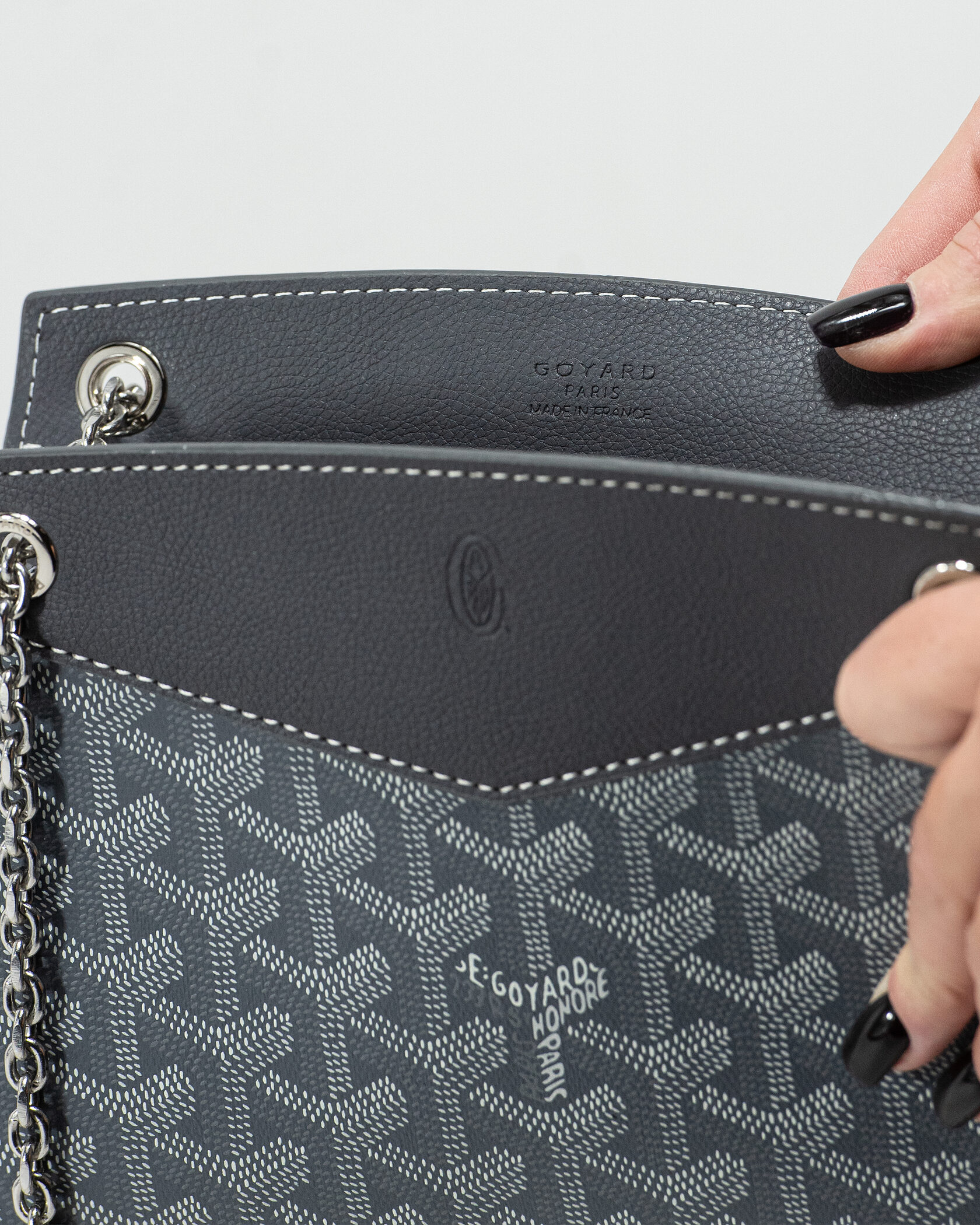 Goyard Sainte Marie Small Tote Bag in Black - 9