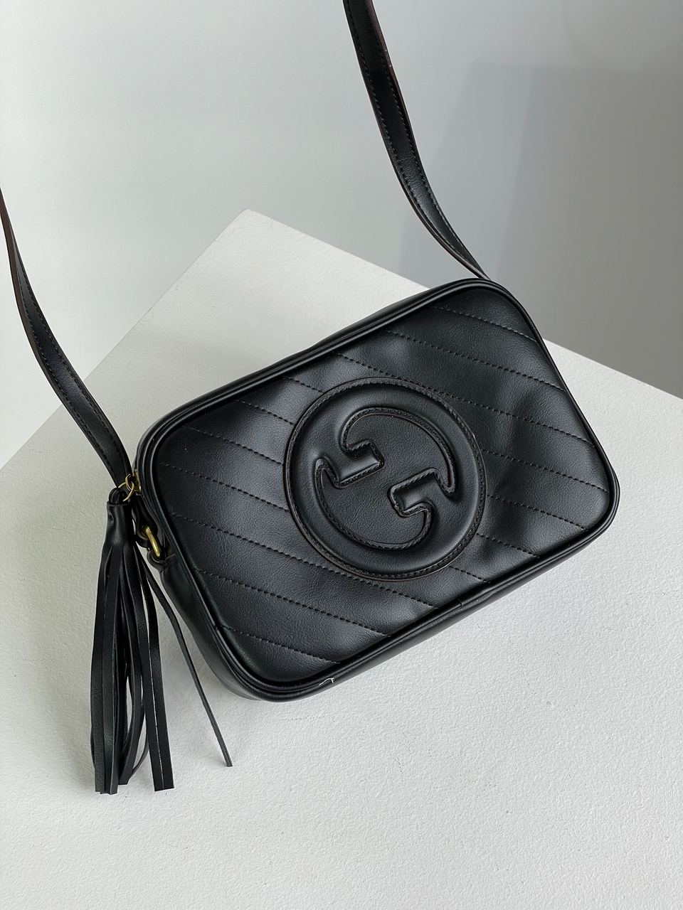 Gucci Blondie Medium Shoulder Bag Black - 8