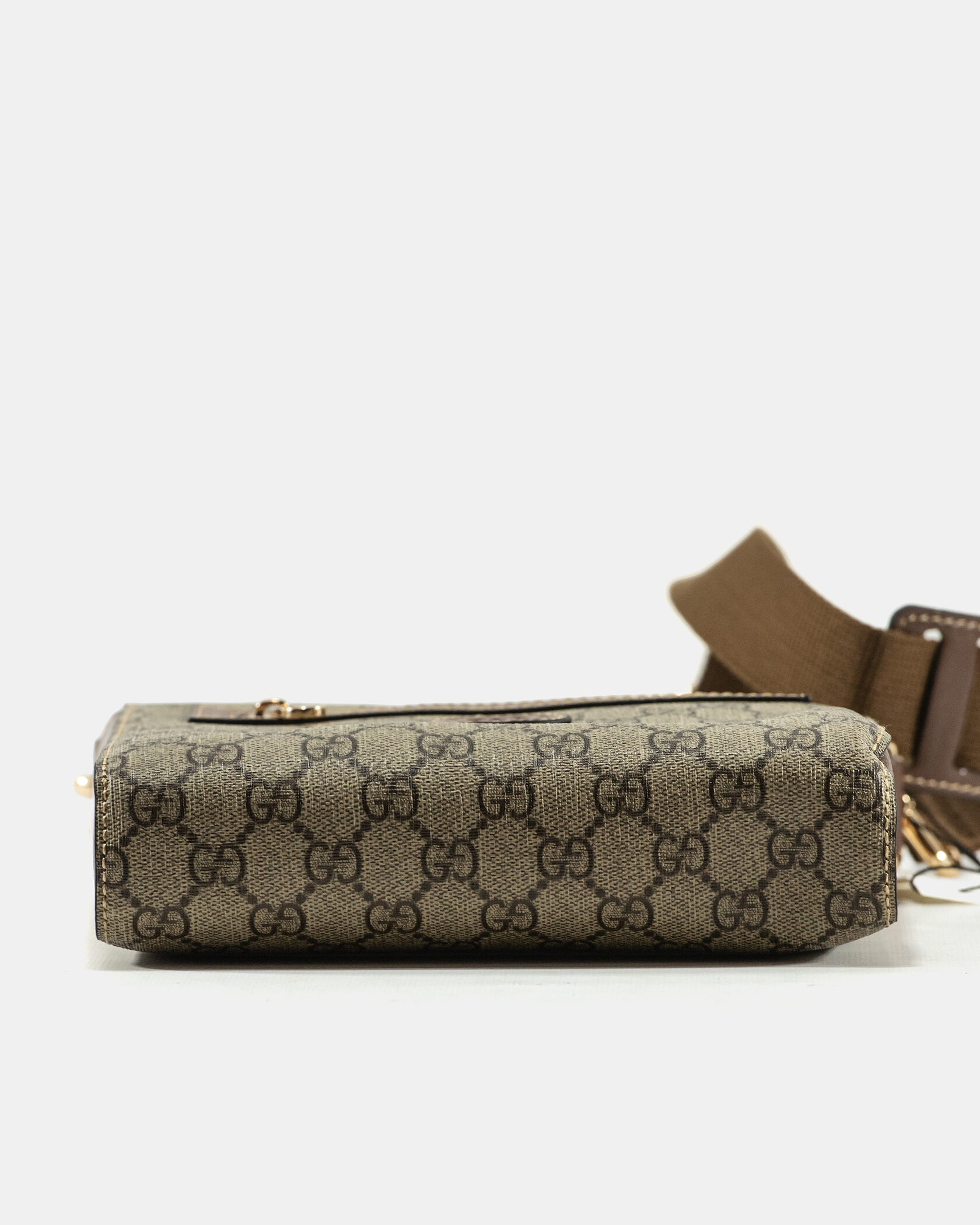 Gucci GG Supreme Classic Messenger - 10