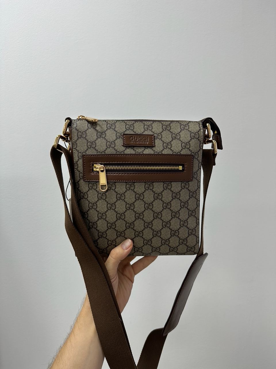 Gucci GG Supreme Shoulder Bag Brown - 3