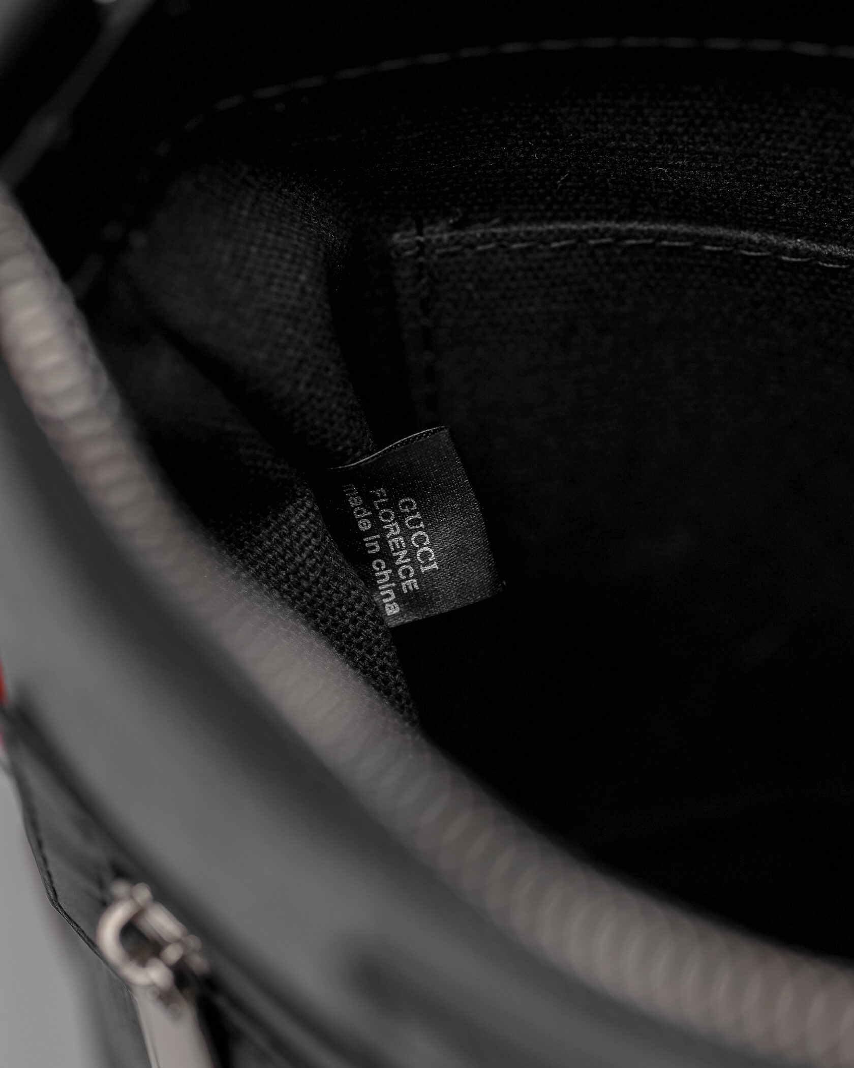 Gucci GG Supreme Shoulder Bag Grey - 15