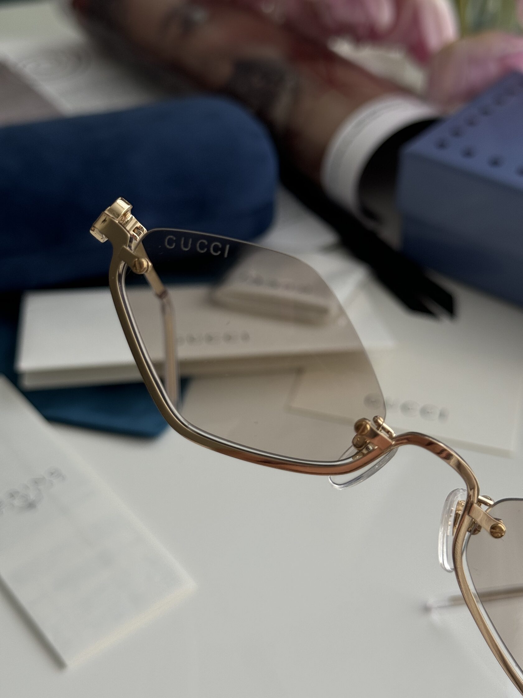 Gucci GG1604S 002 Gold - 10