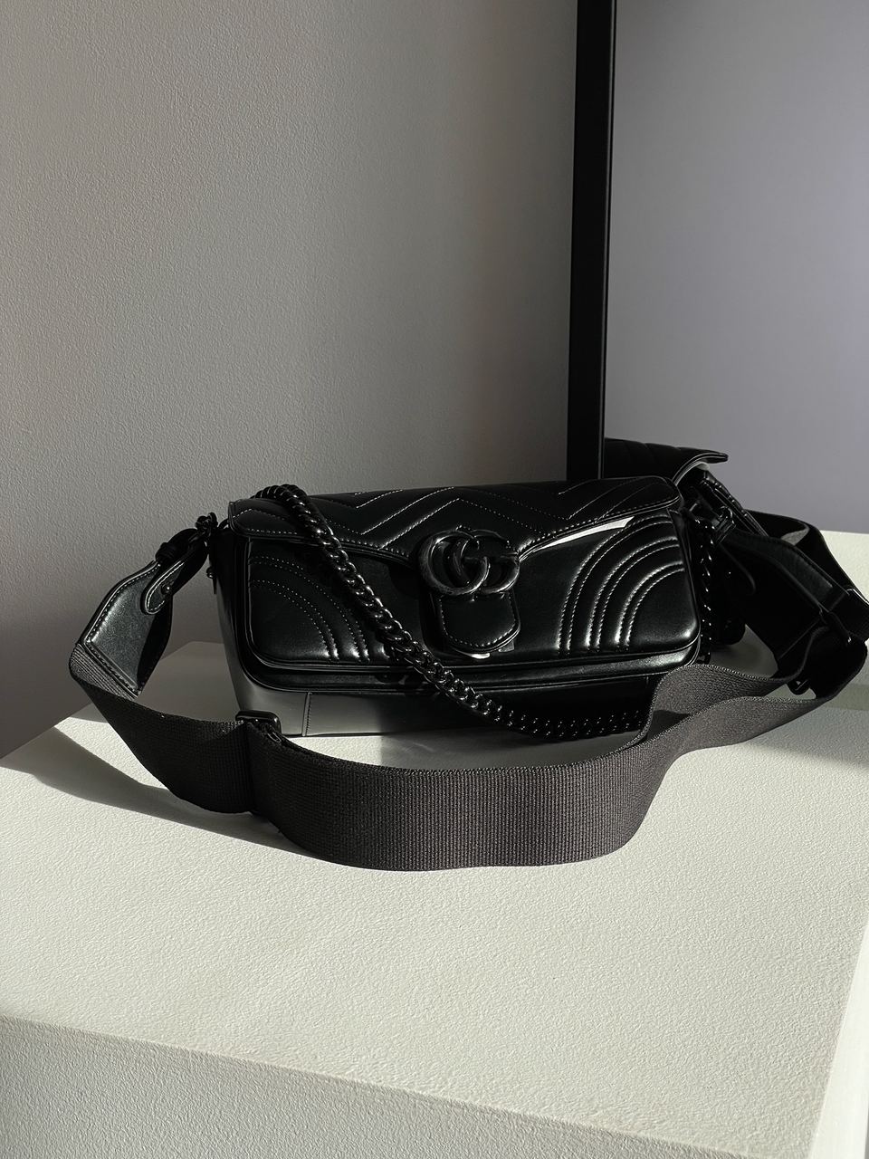 Gucci Marmont Medium Shoulder Bag Total Black - 11