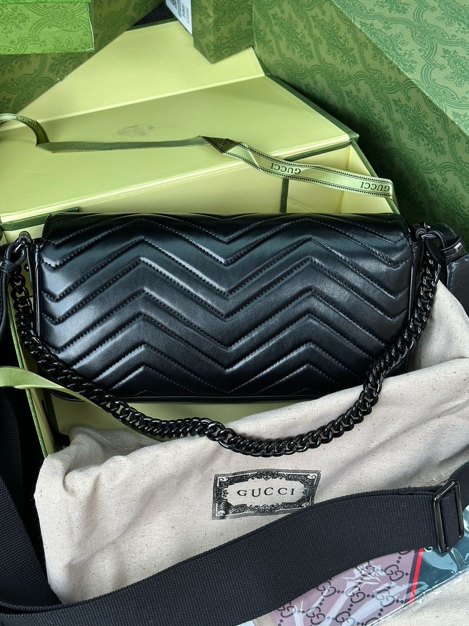 Gucci Marmont Medium Shoulder Bag Total Black - 13