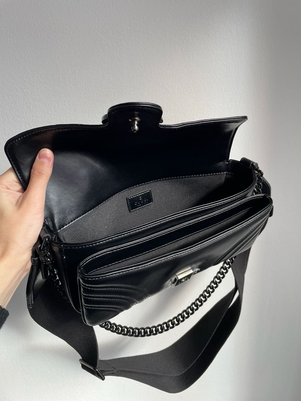 Gucci Marmont Medium Shoulder Bag Total Black - 26