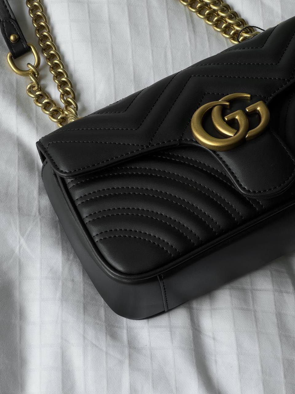 Gucci Marmont Mini Shoulder Bag Hardware Black/Gold - 10