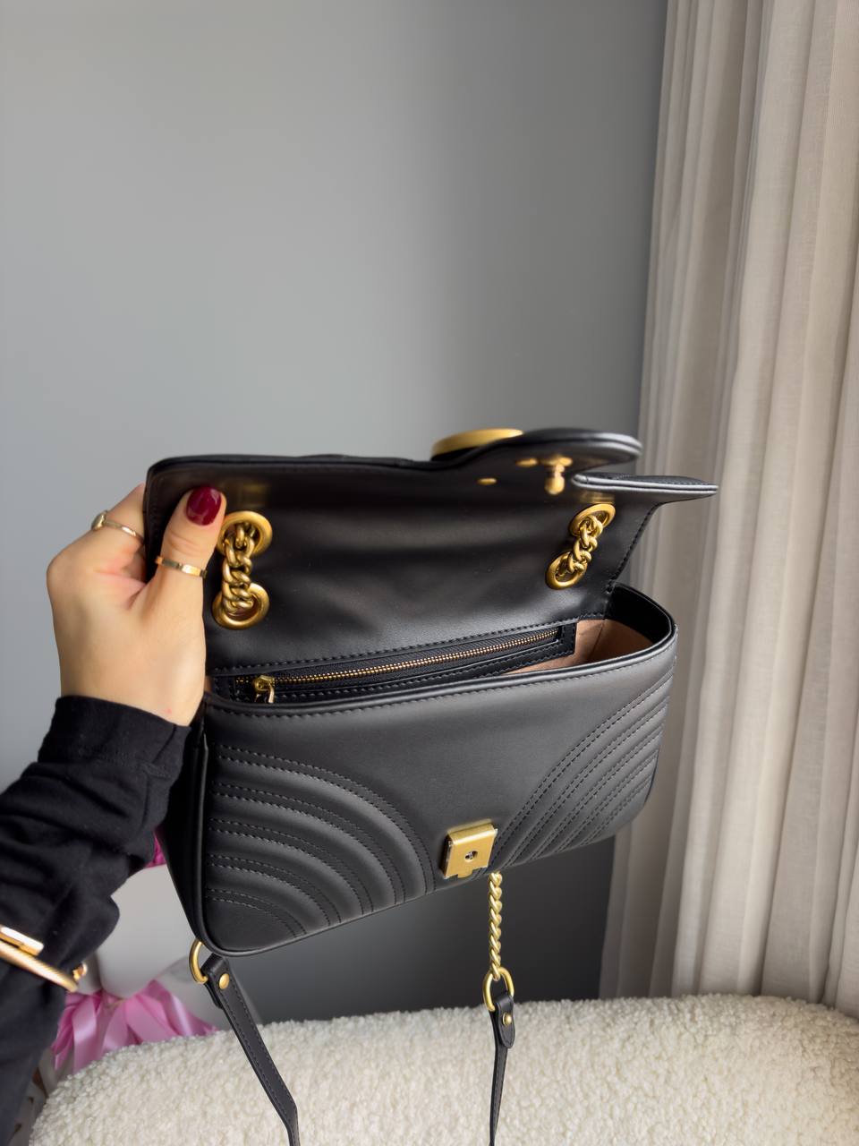 Gucci Marmont Mini Shoulder Bag Hardware Black/Gold - 17