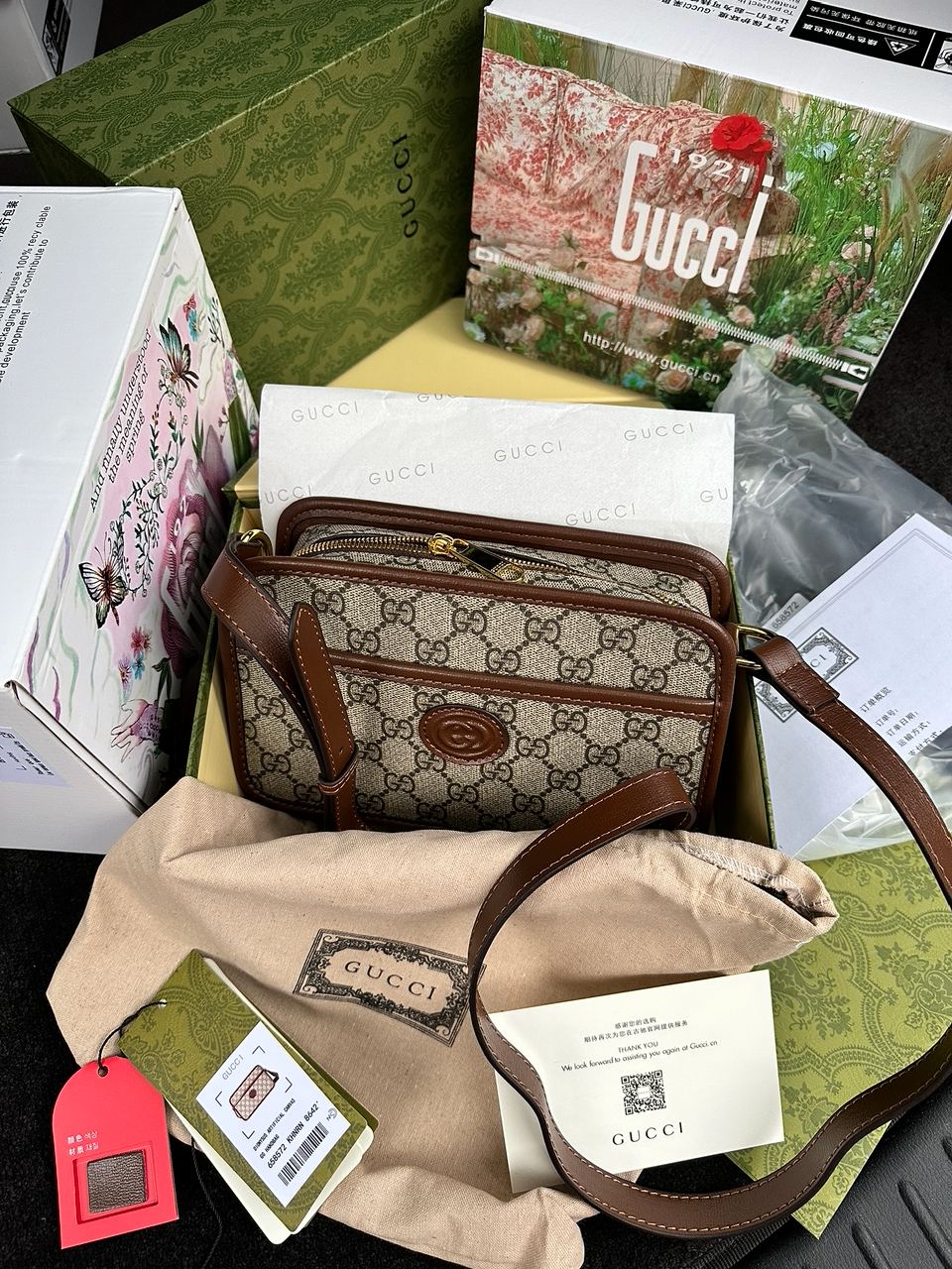 Gucci Mini Bag With Interlocking G - 2