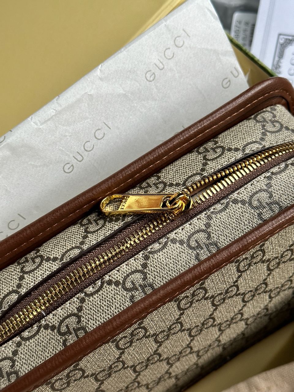 Gucci Mini Bag With Interlocking G - 22
