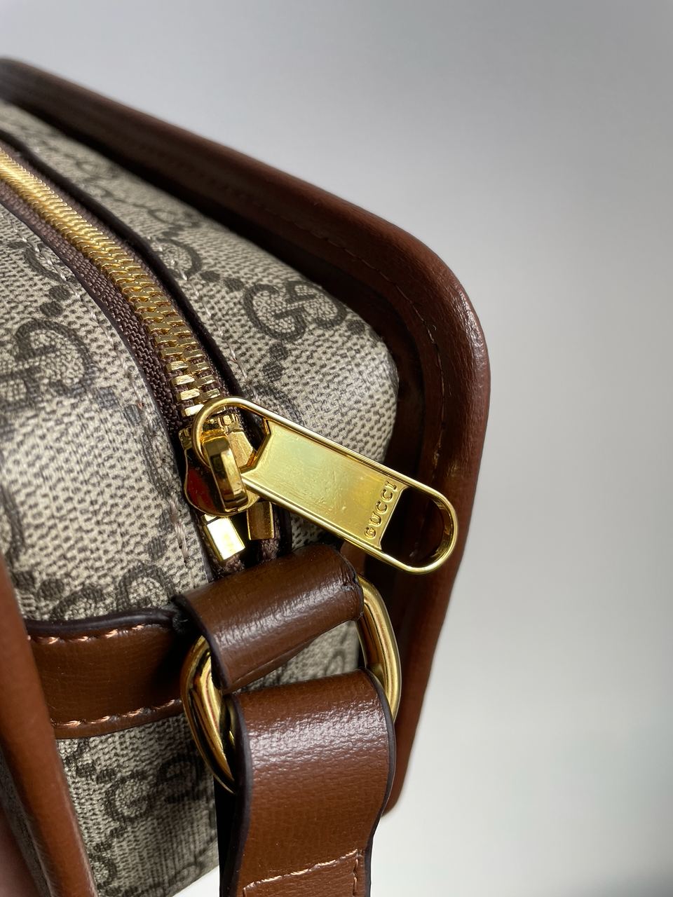 Gucci Mini Bag With Interlocking G - 23